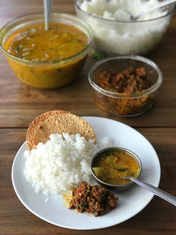 A traditional Tamil Sapadu at home