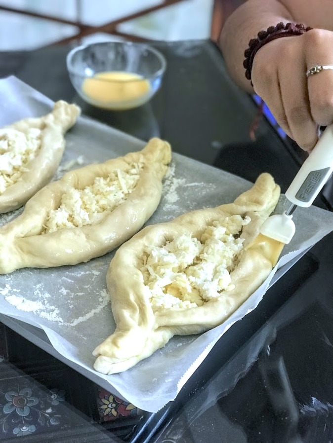 Making Acharuli, the boat shaped Georgian cheese-bread at home